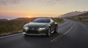 ÚJABB LIMITÁLT SZÉRIÁS VÁLTOZAT ÉRKEZIK A LEXUS LC-BŐL